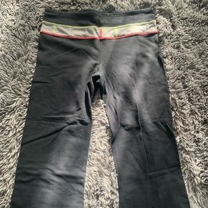 Cropped reversible Lululemon leggings
